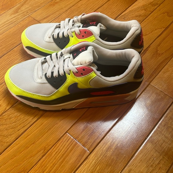 New! Nike Air Max 90 multi color shoe - Picture 1 of 5